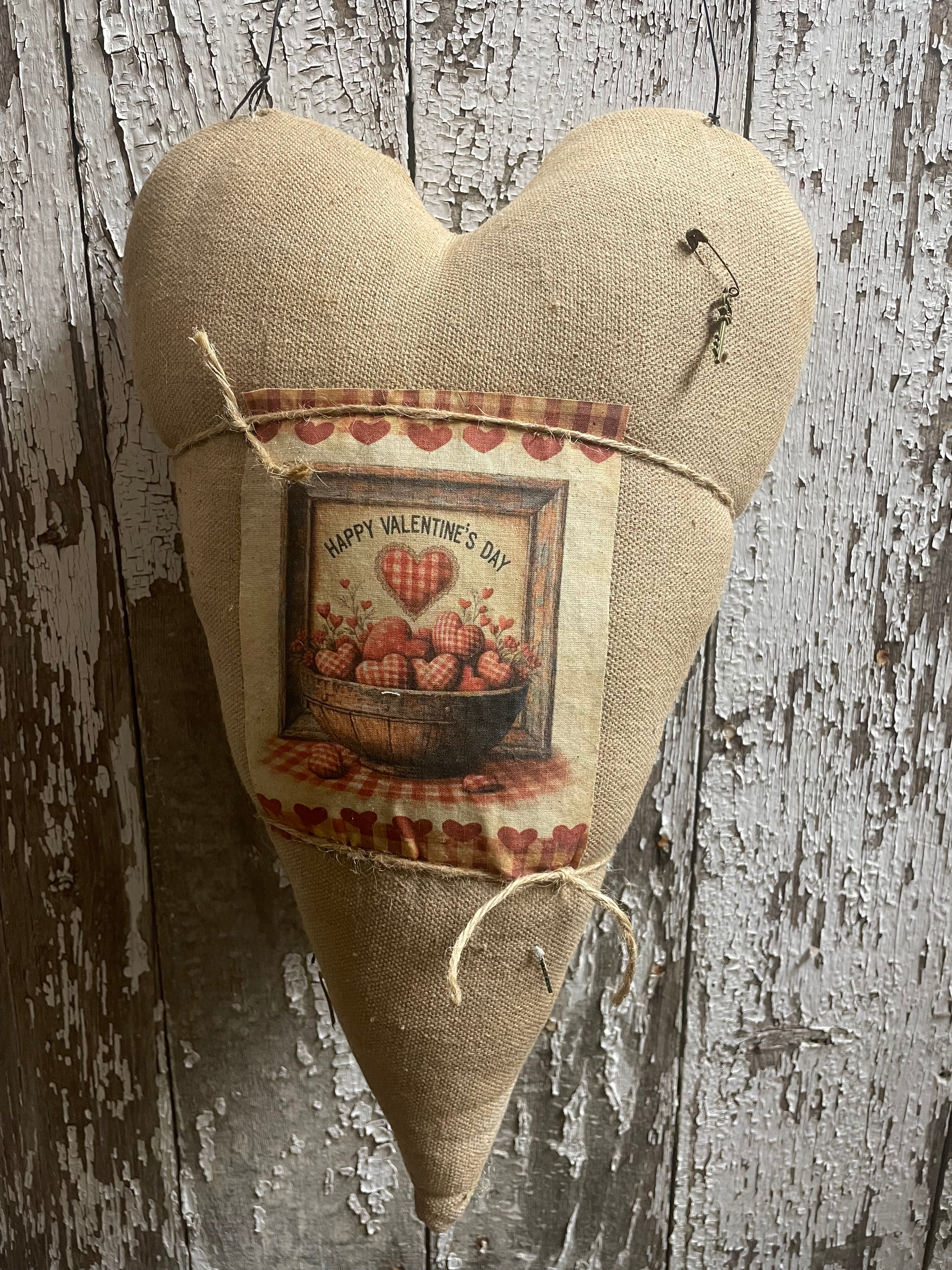 Primitive Grungy Feedsac Heart Door Hanger With Picture Tan 18x11