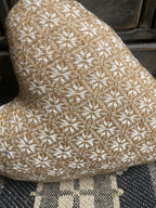 Primitive Handmade Valentines Coverlet Heart Mustard 10x9