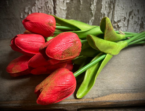 12 Primitive Grunged Red Faux Tulips 14x1