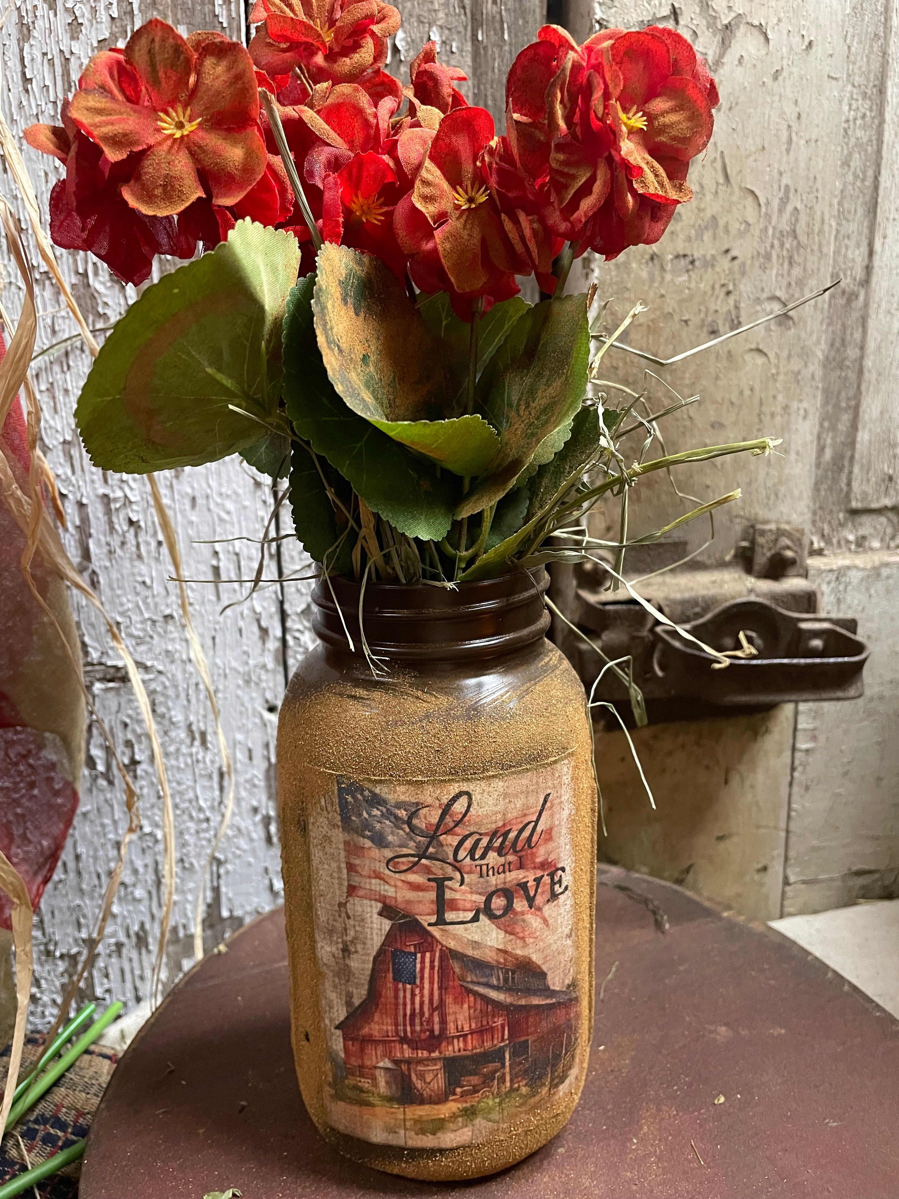 Primitive Geraniums In Jar With Picture 12x5