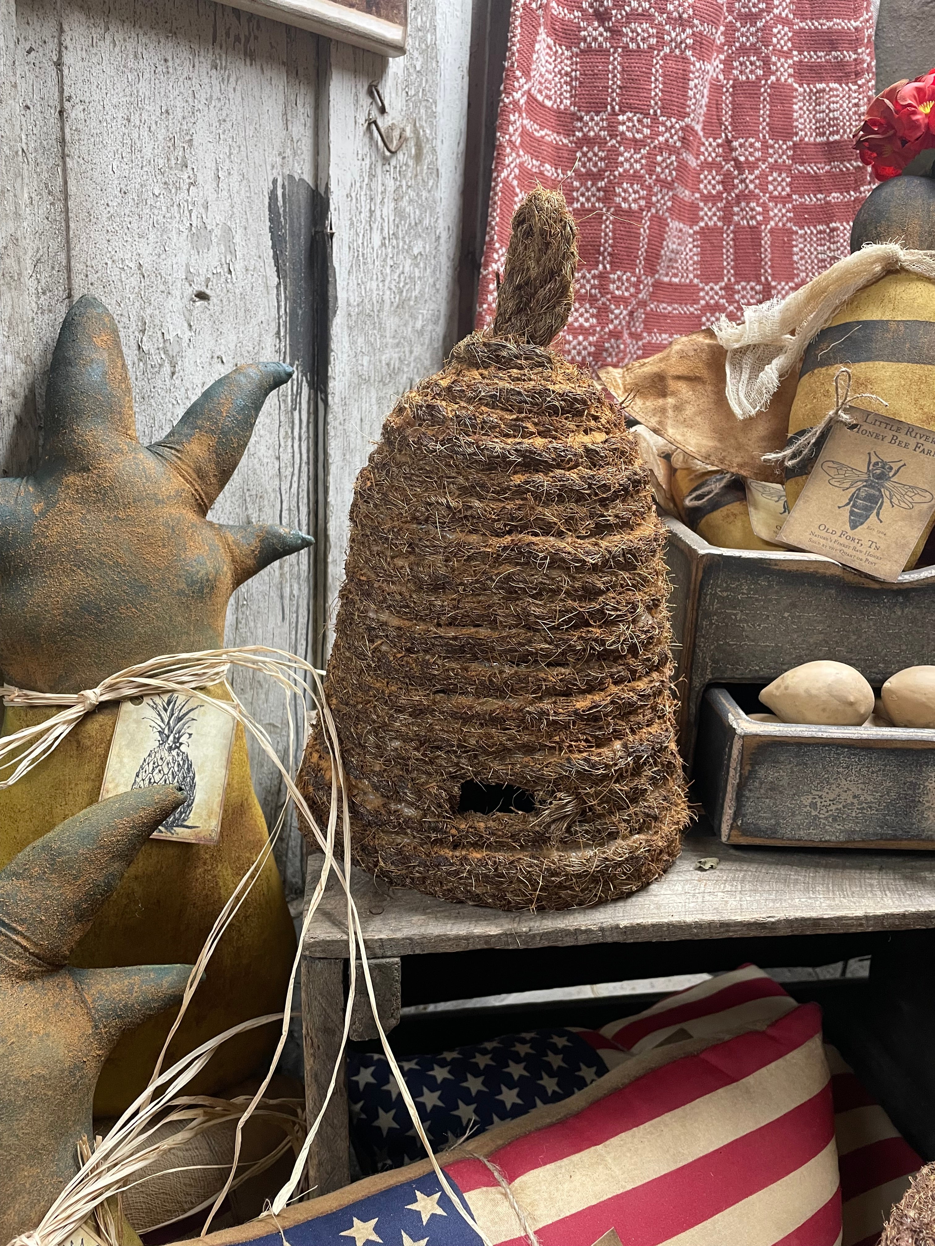 Handmade Primitive Grungy Bee Skep 12x8