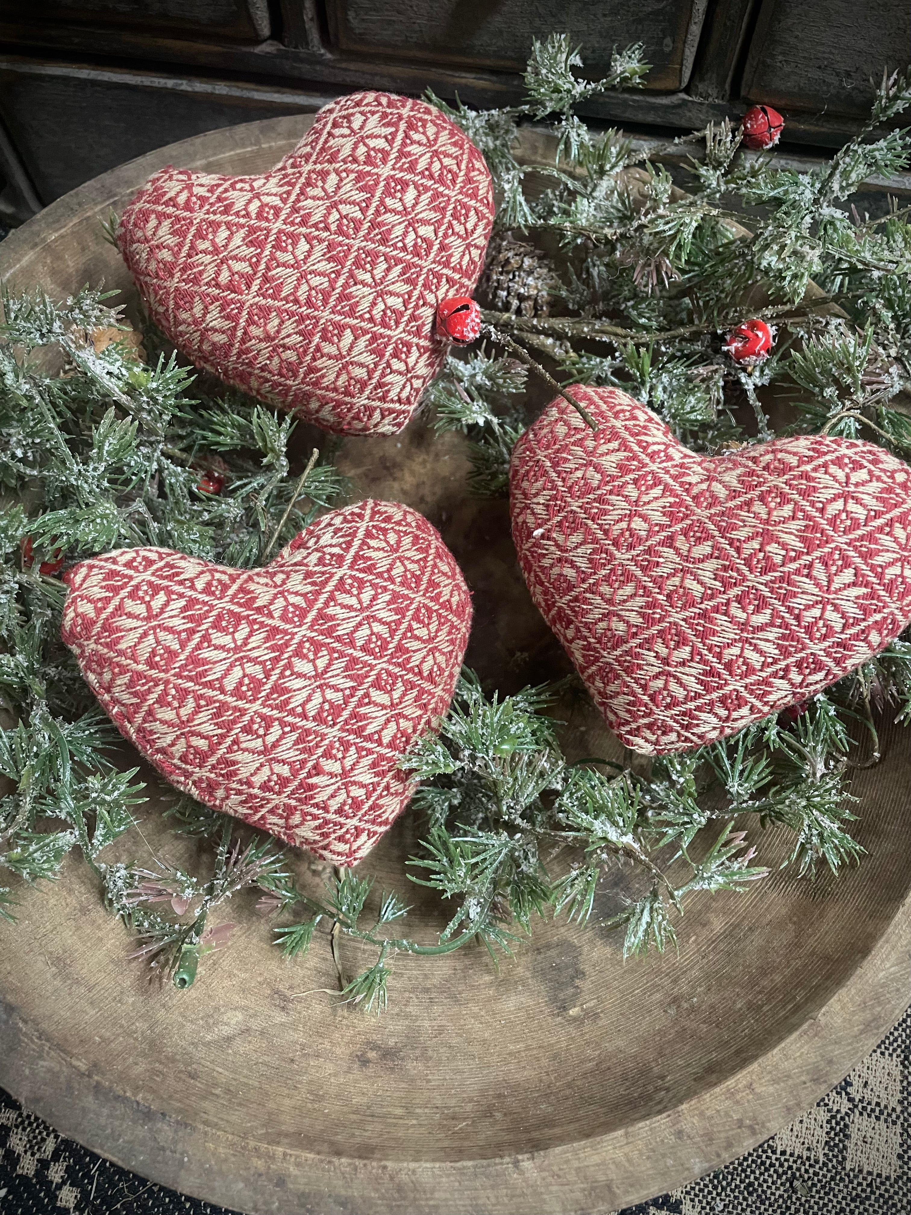 3 Primitive Handmade Valentines Coverlet Hearts Red 3x3
