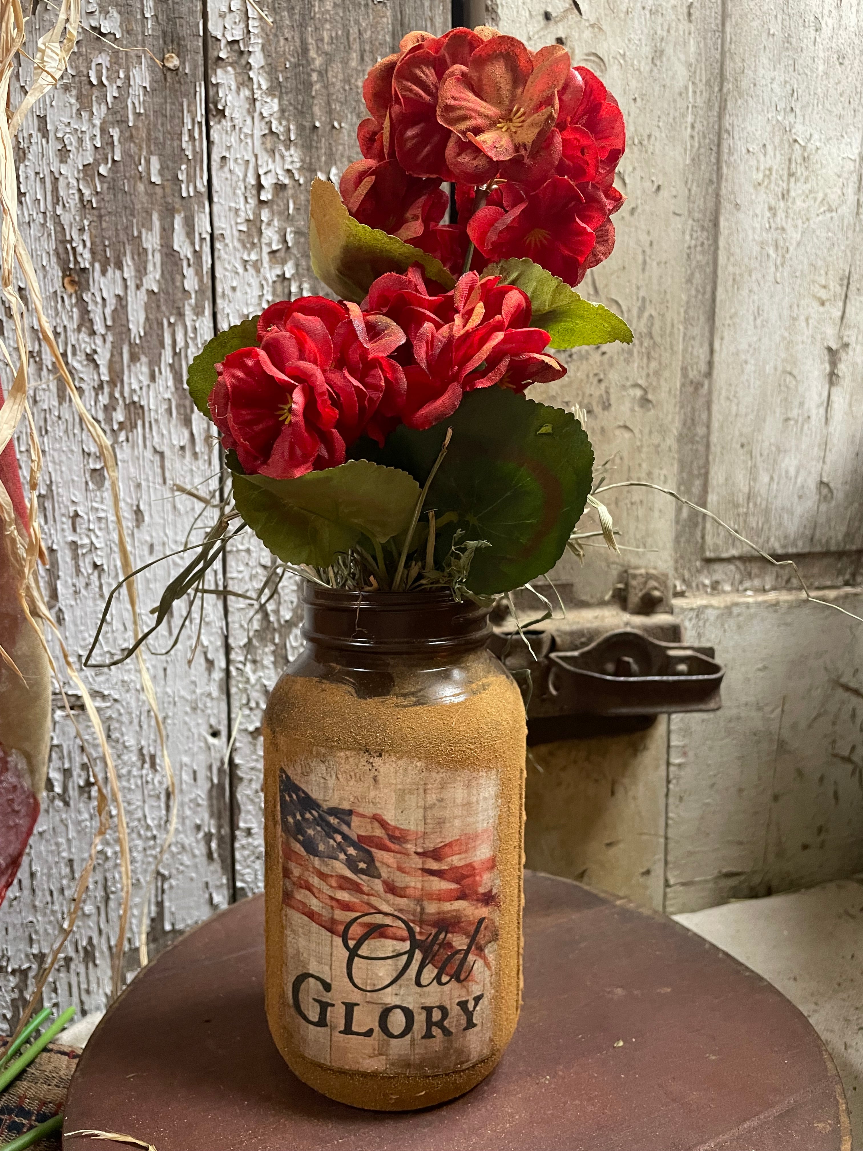 Primitive Geraniums In Jar With Picture 12x5
