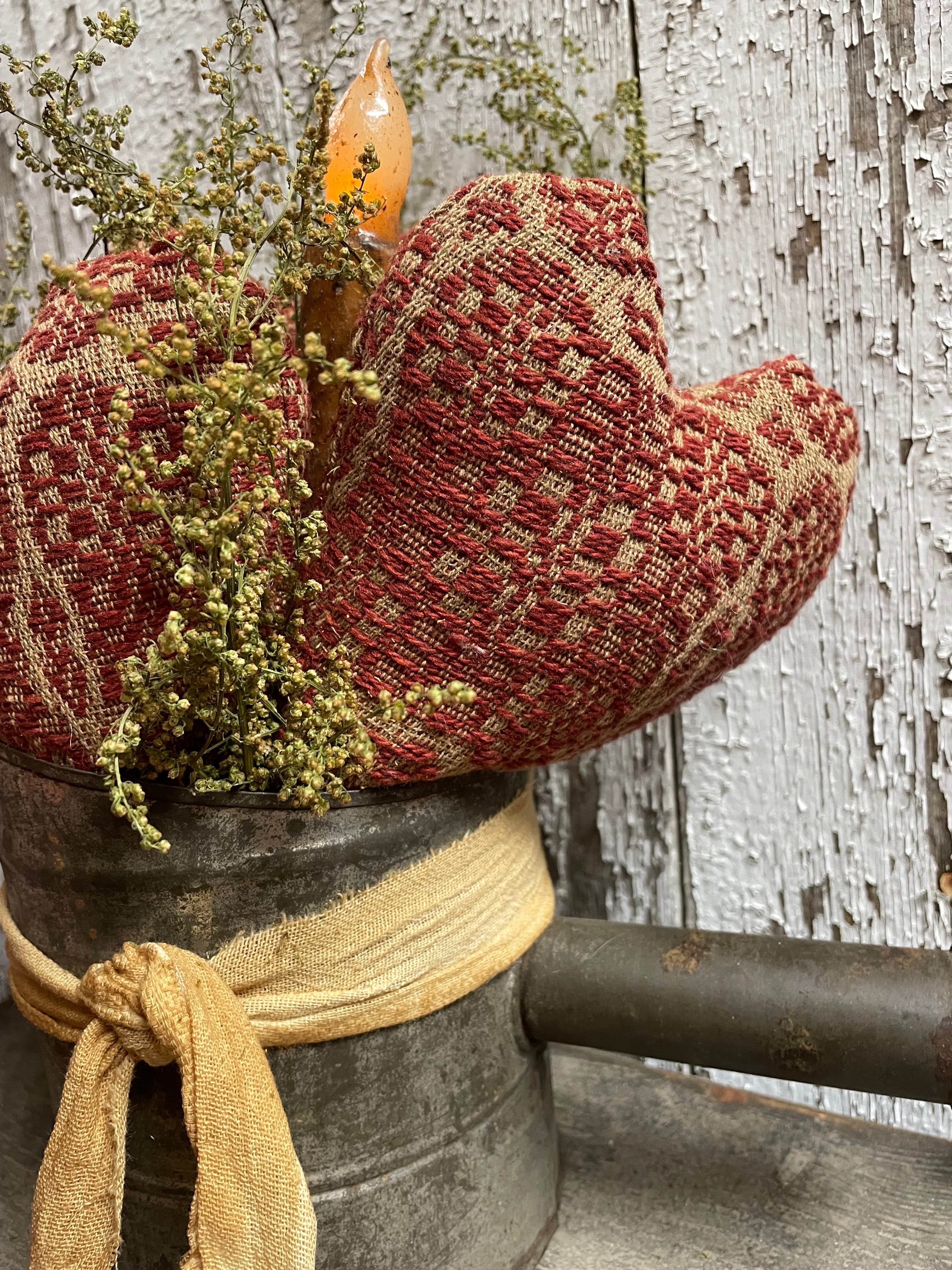 Primitive Valentines Coverlet Hearts In Antique Sifter Gathering 12x9