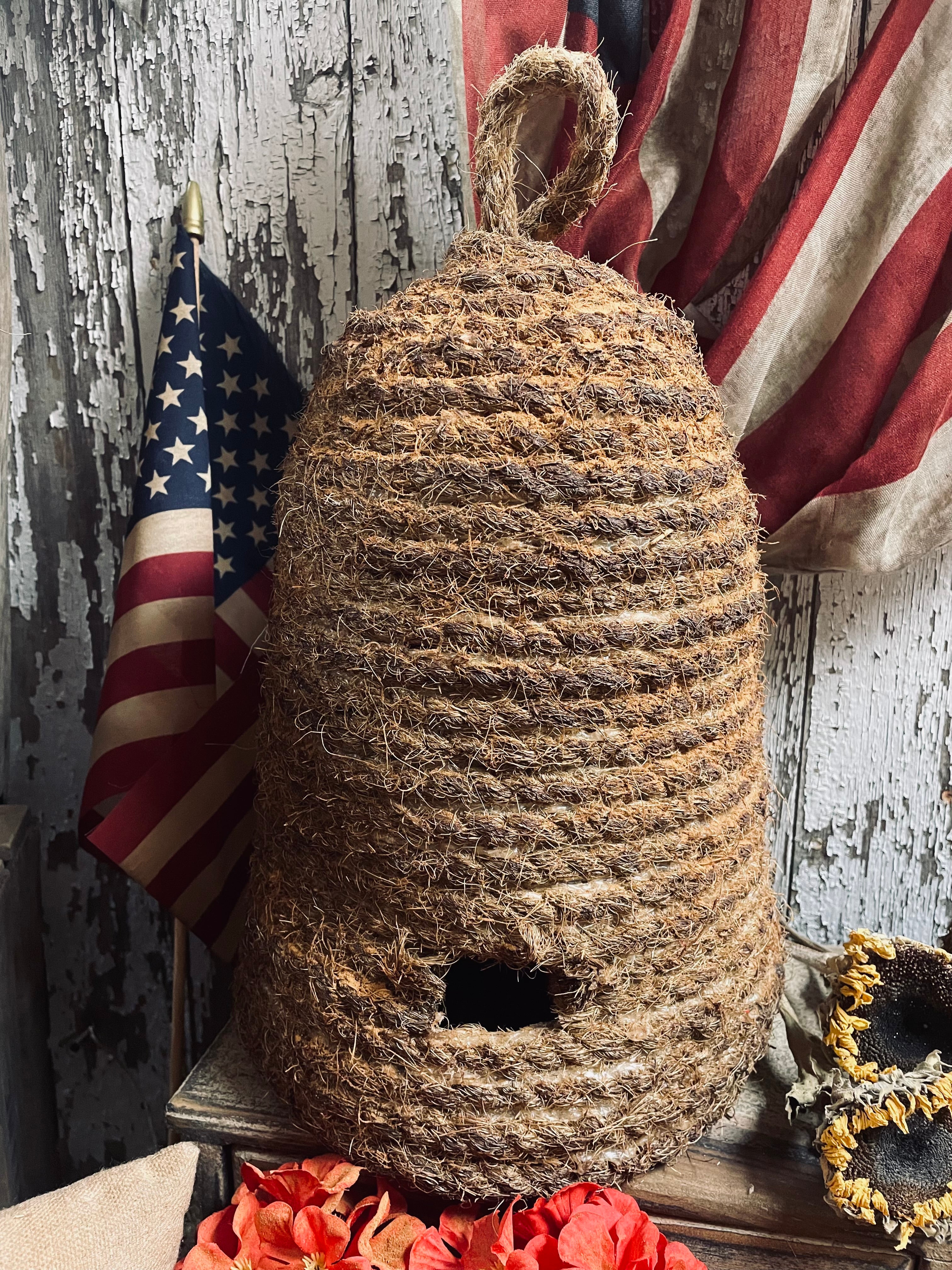 Handmade Primitive Grungy Bee Skep 16x10