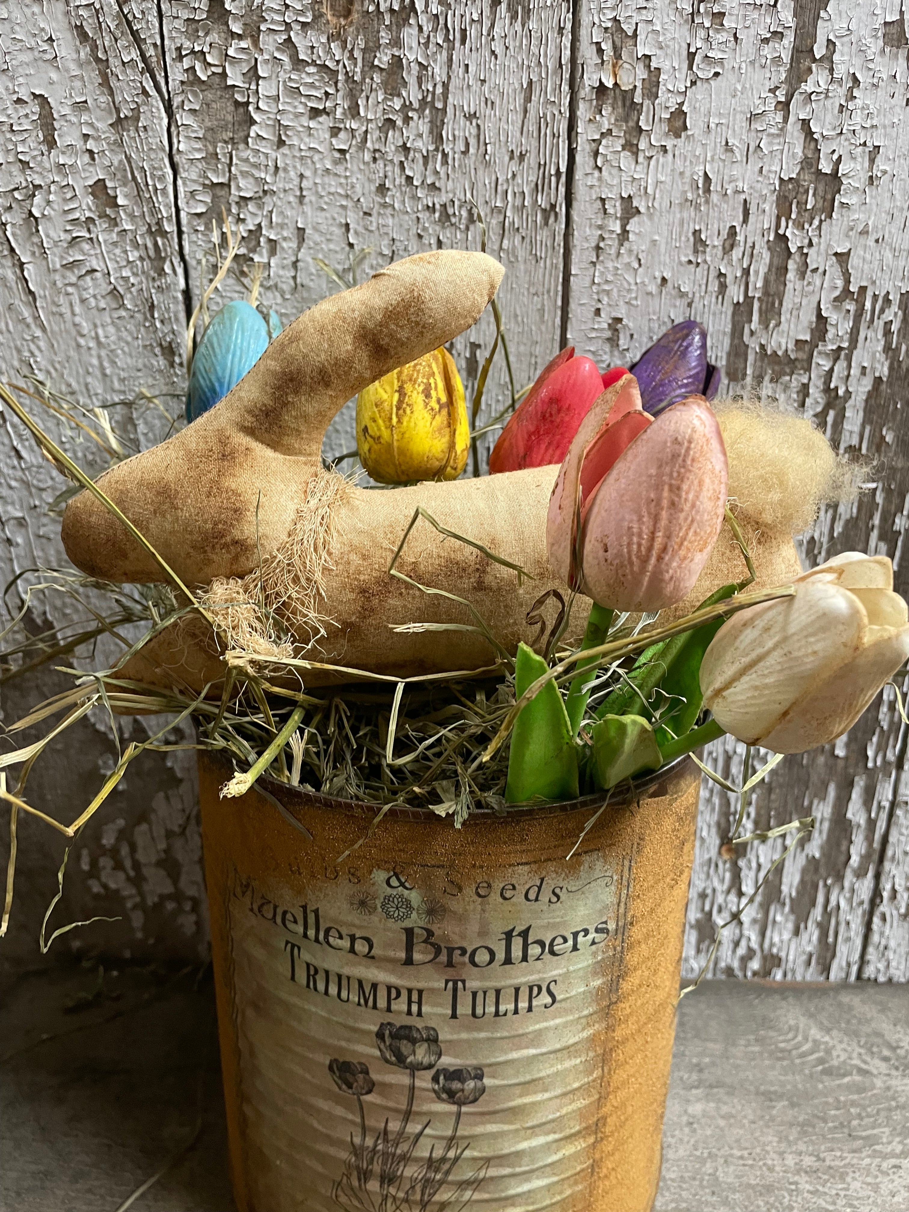 Primitive Easter Bunny And 6 Tulips In Can Sitter 12x9