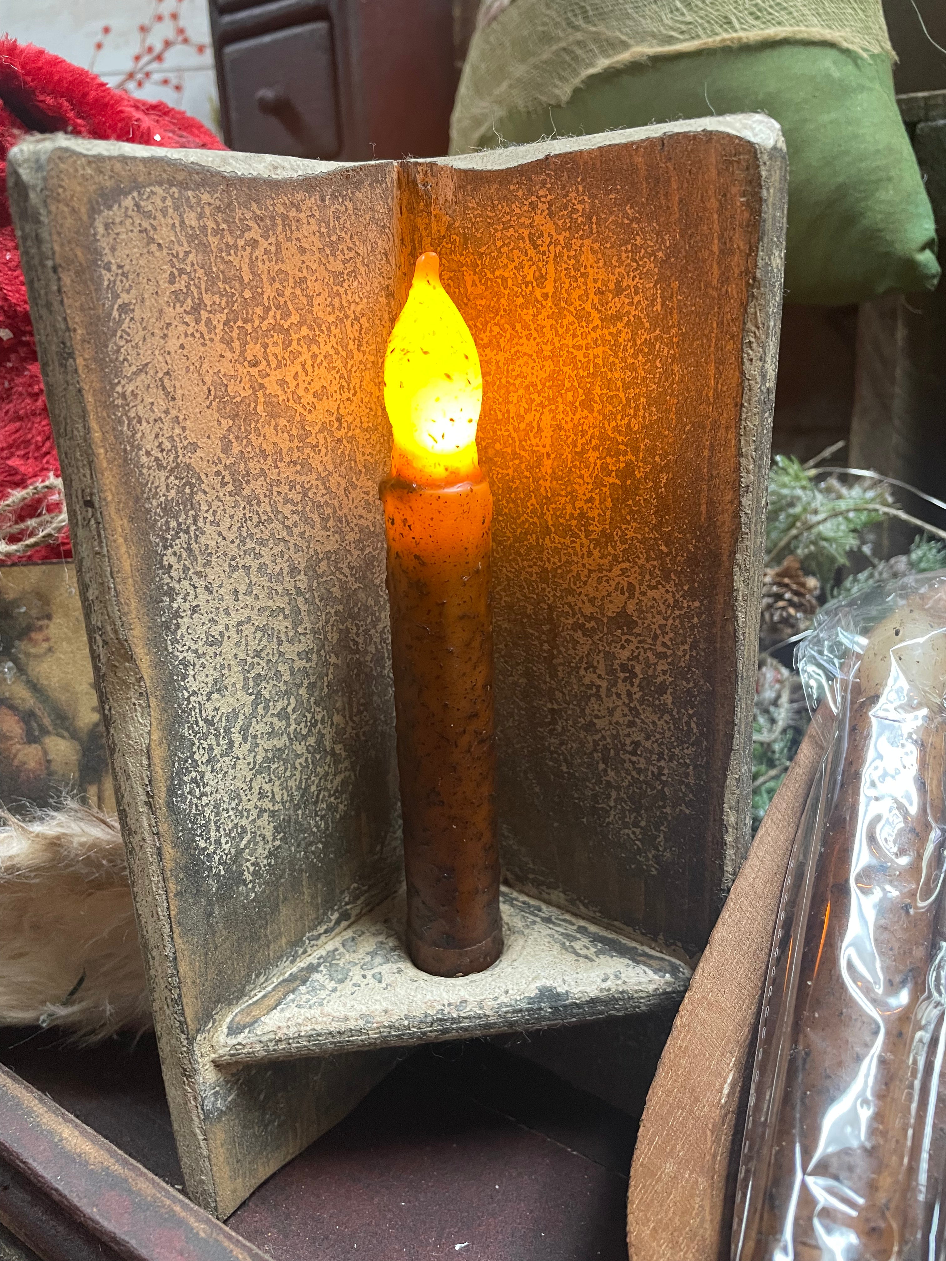 Primitive Corner Sconce With Candle 9x3x4 Antique White