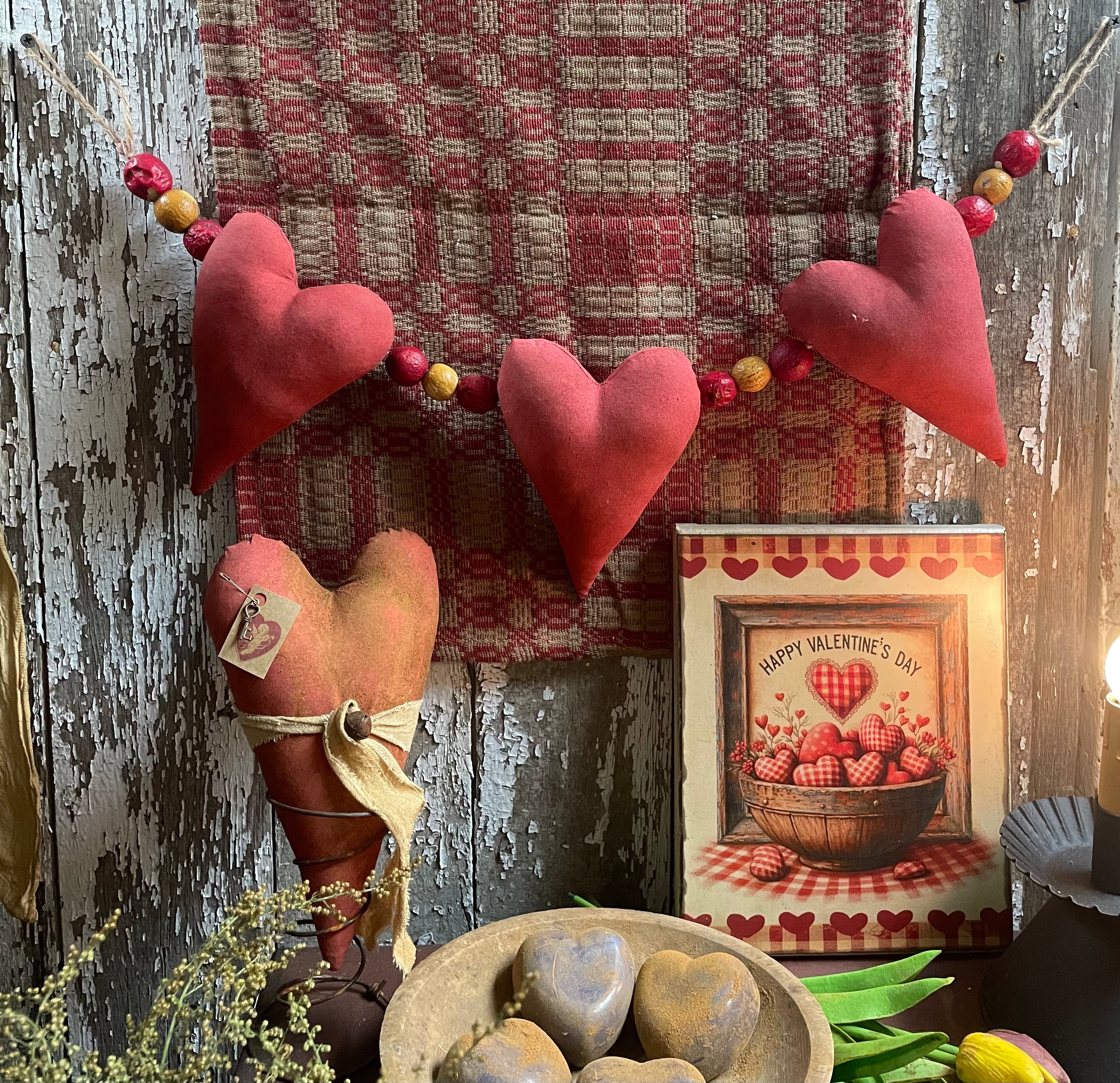 Primitive Valentines Hearts Garland 25 Inches