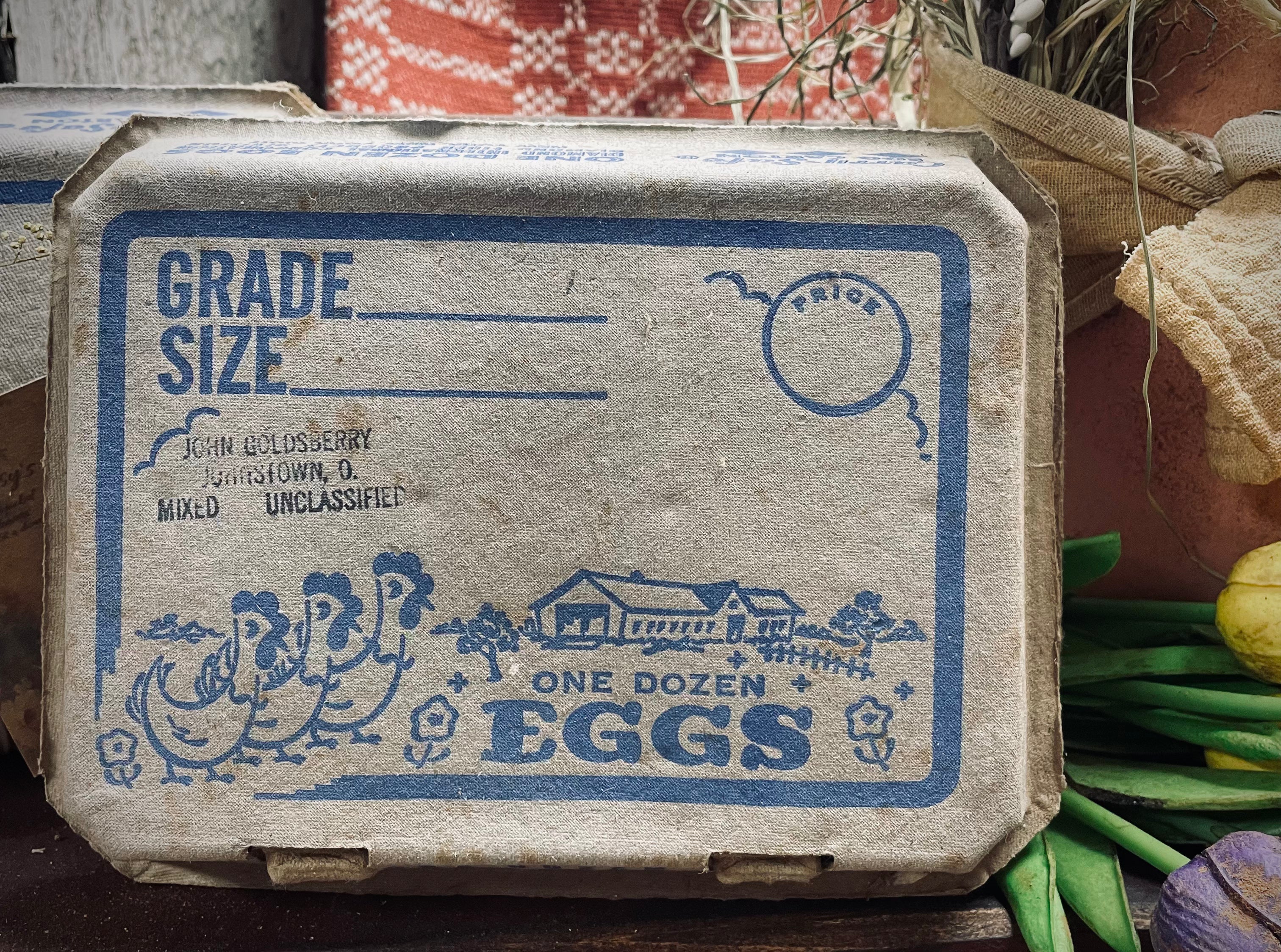 2 Primitive Vintage Egg Carton 8x6