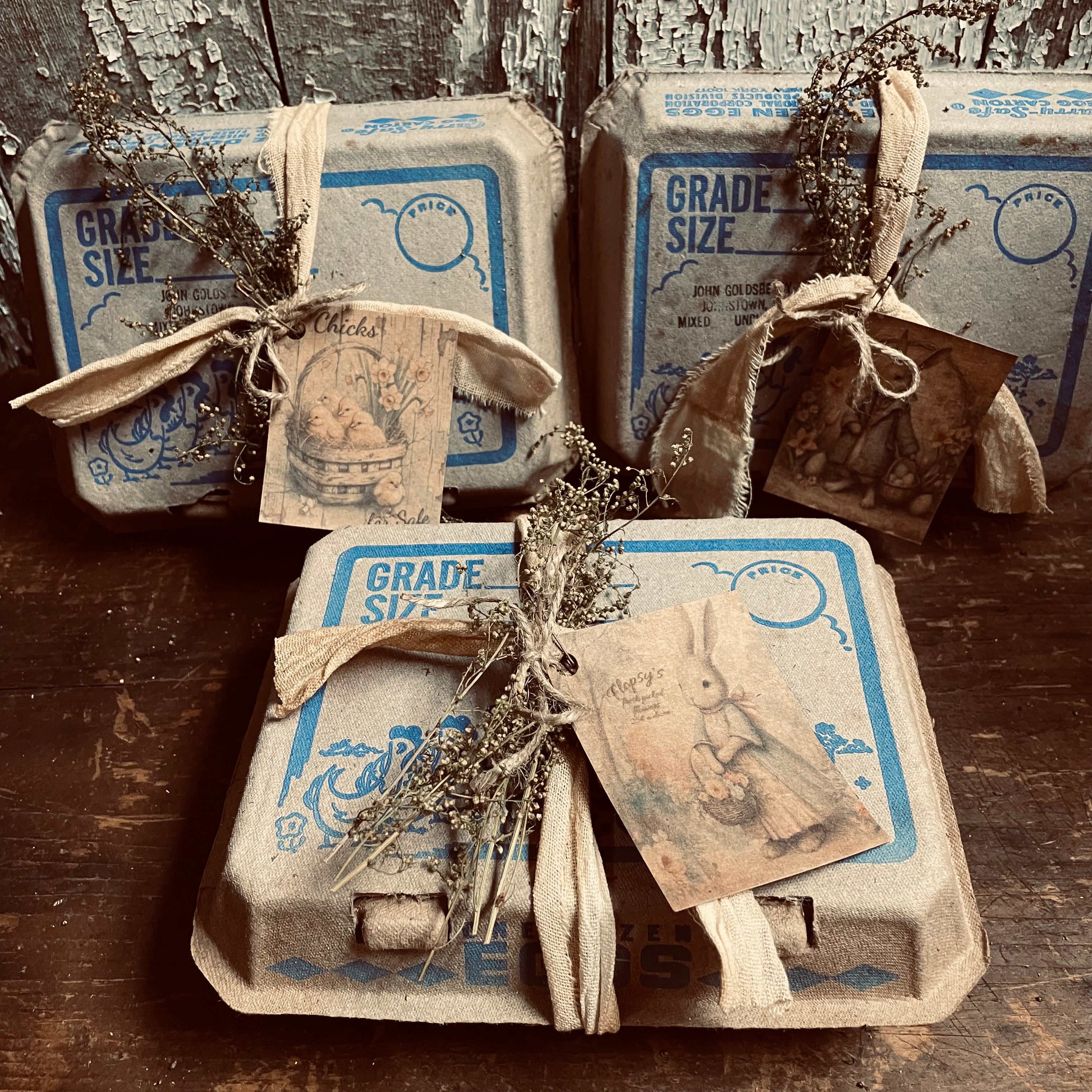 2 Primitive Vintage Egg Carton 8x6