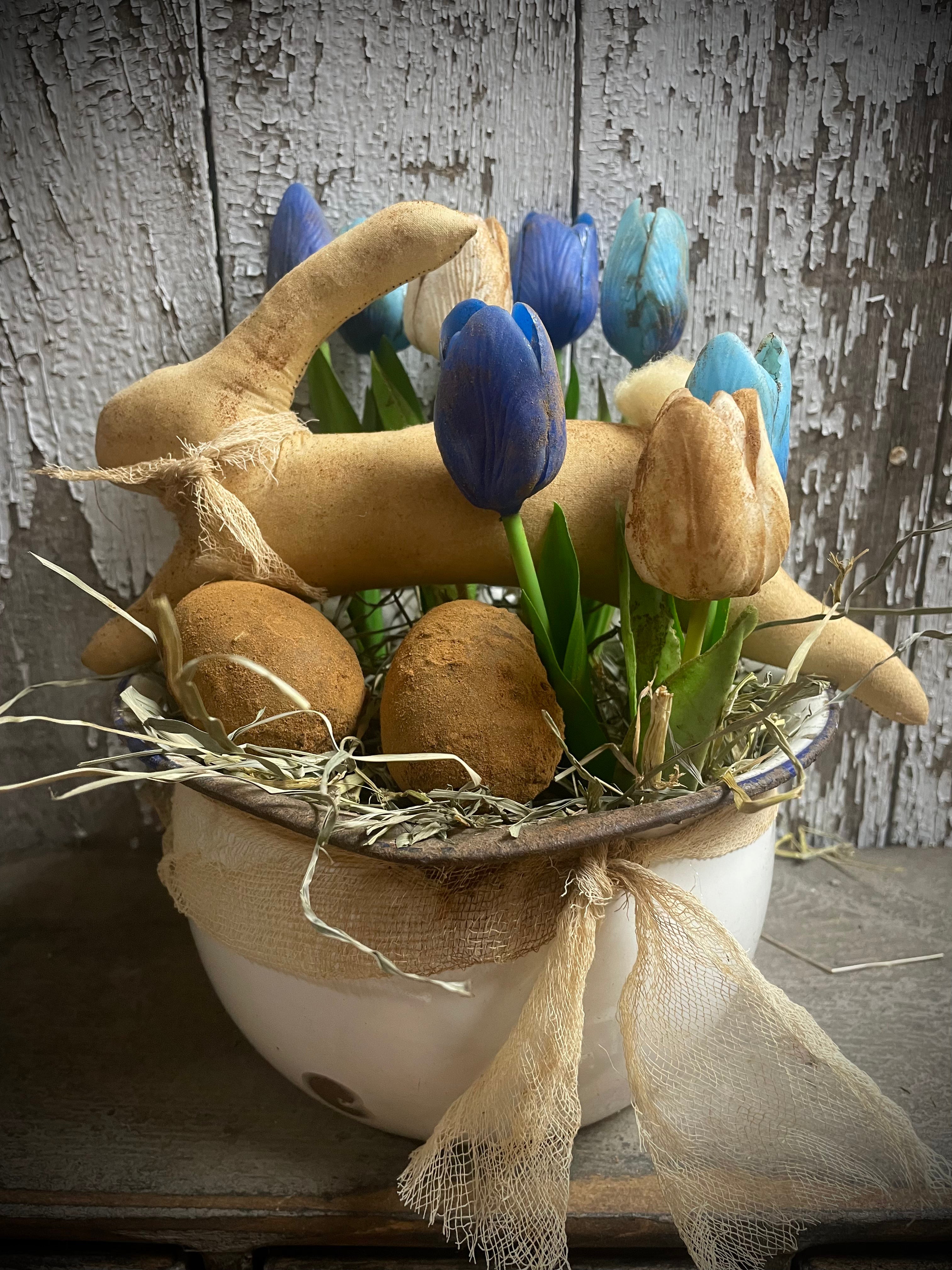 Primitive Bunny Tulips And Blackened Wax Eggs In Antique Enamelware Bowl 11x10