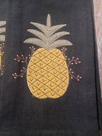 Primitive Towel With Pineapple 28x17
