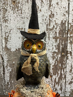 Primitive Owl On Pumpkin Rugged Chic 13x6