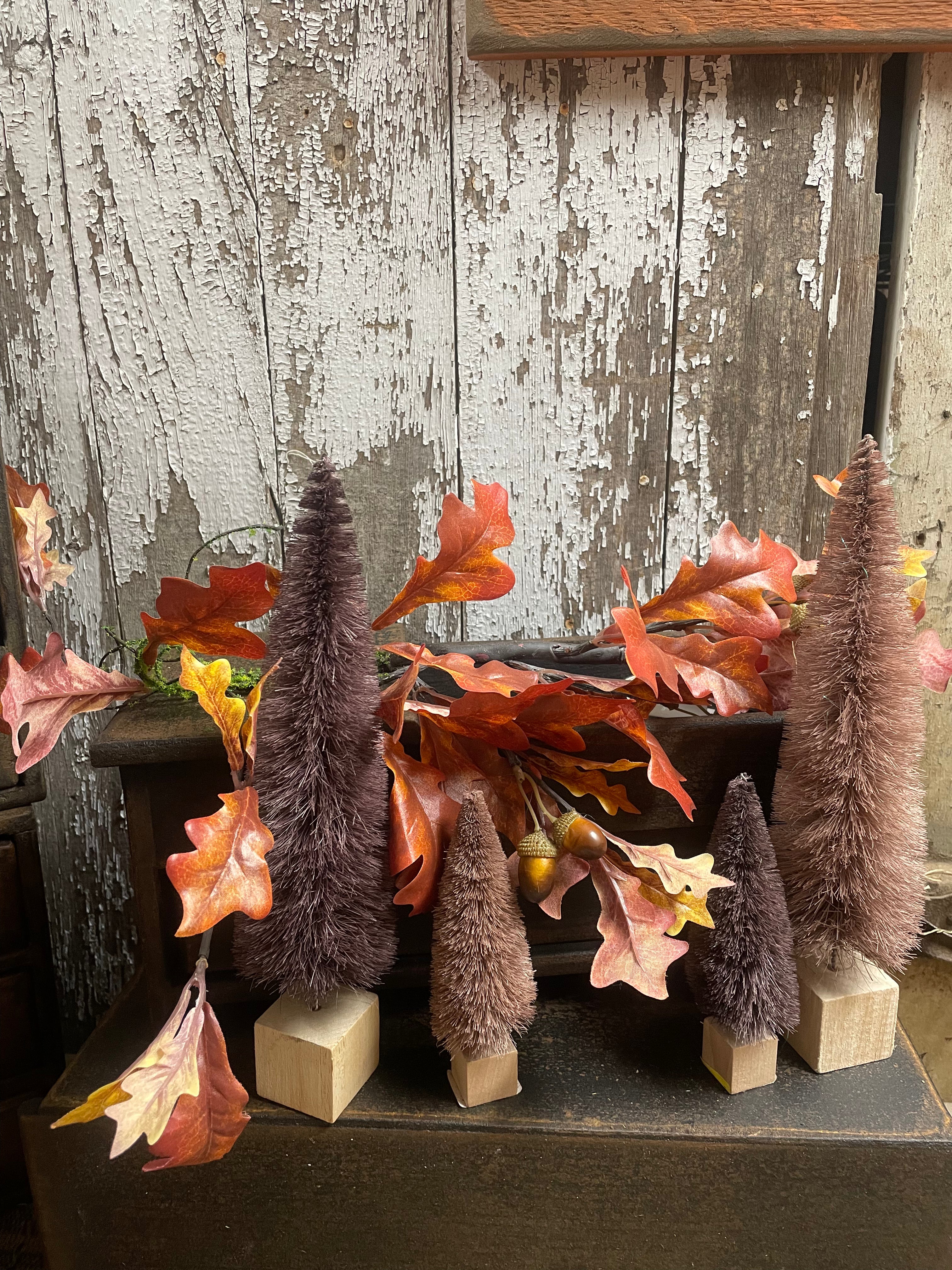 4 Primitive Bottle Brush Trees With A Garland 16 Inches