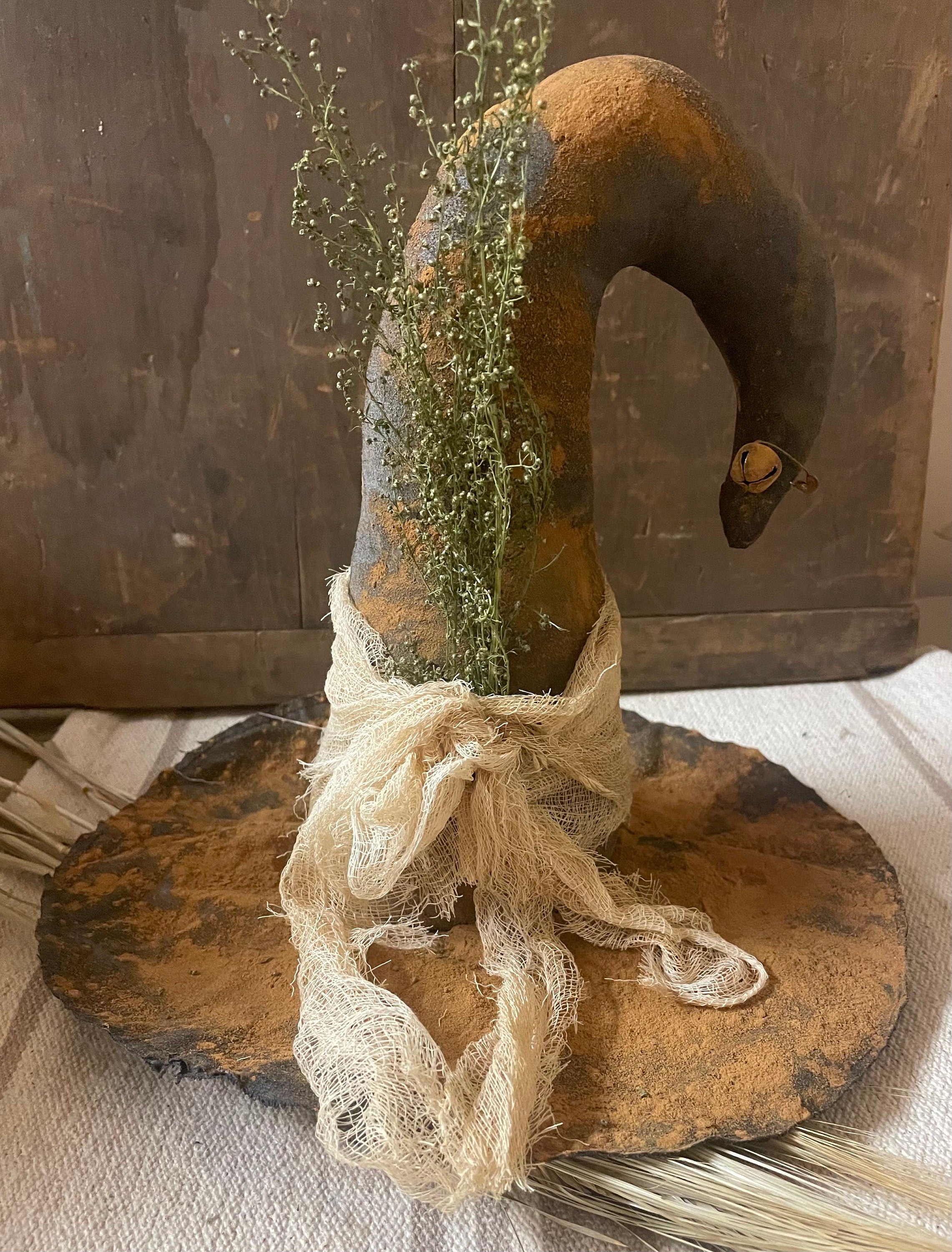Primitive Large Witch Hat Shelf Sitter 12x9