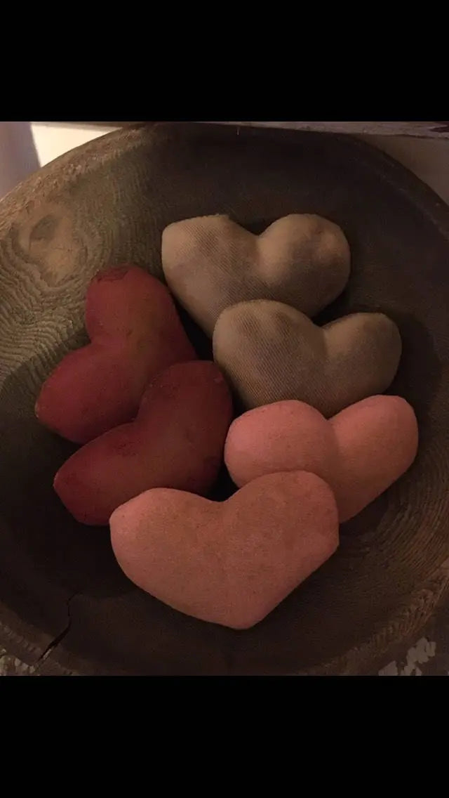 6 Primitive Valentines Heart Bowl Fillers Red White And Pink 3x5