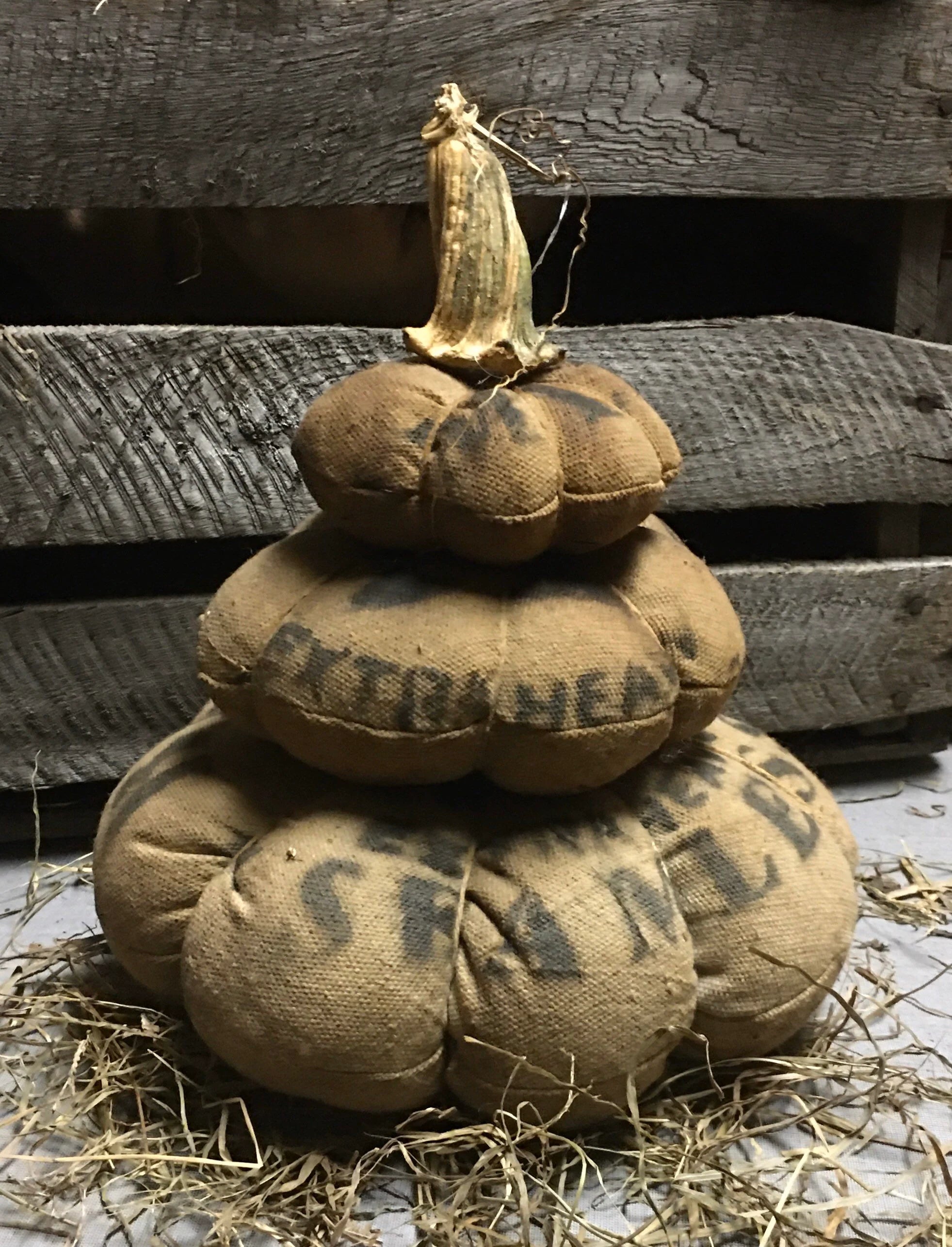 Primitive Bemis Feedsac Pumpkin Stack 12x10