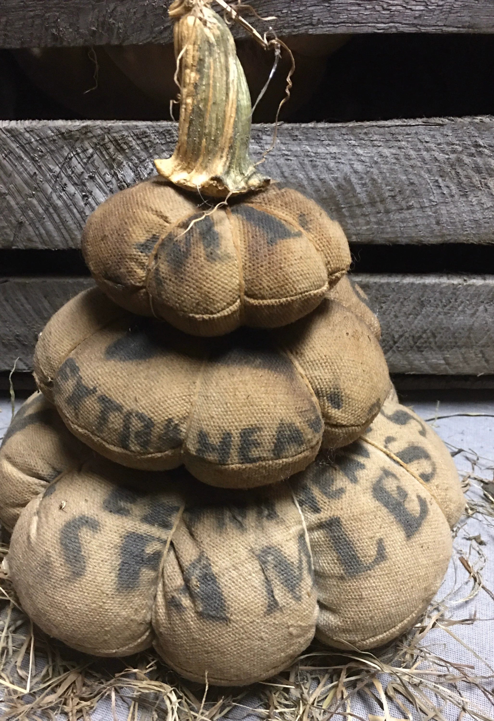 Primitive Bemis Feedsac Pumpkin Stack 12x10