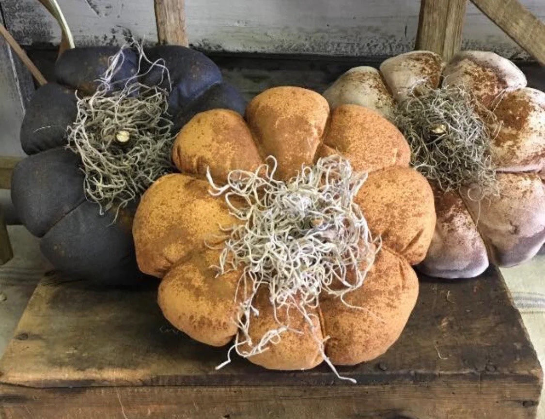 3 Primitive Medium Orange/Mixed Pumpkins 6 Inches