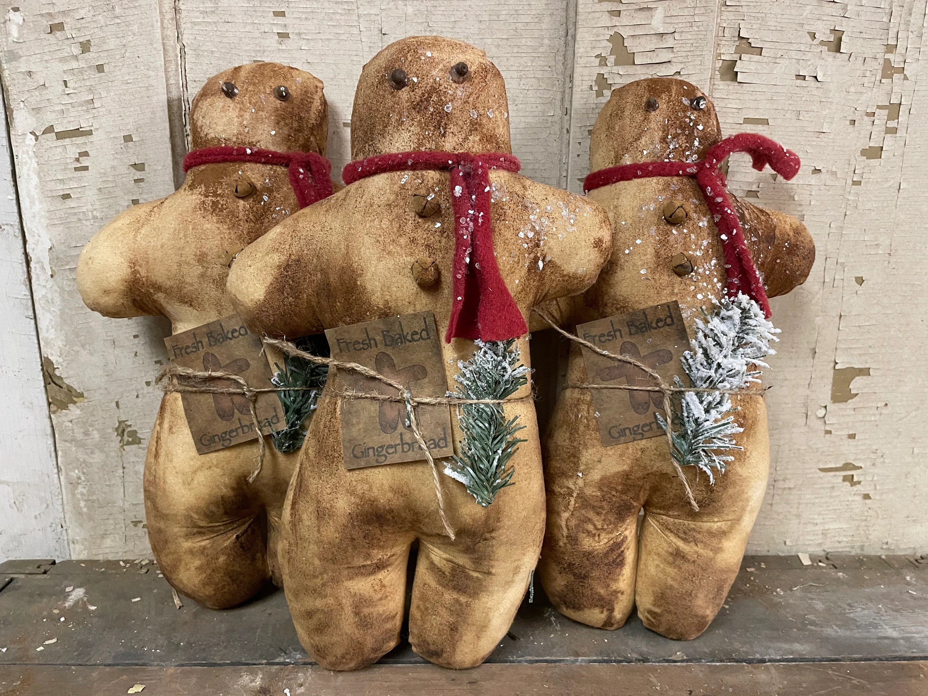 Primitive Christmas Gingerbread Man