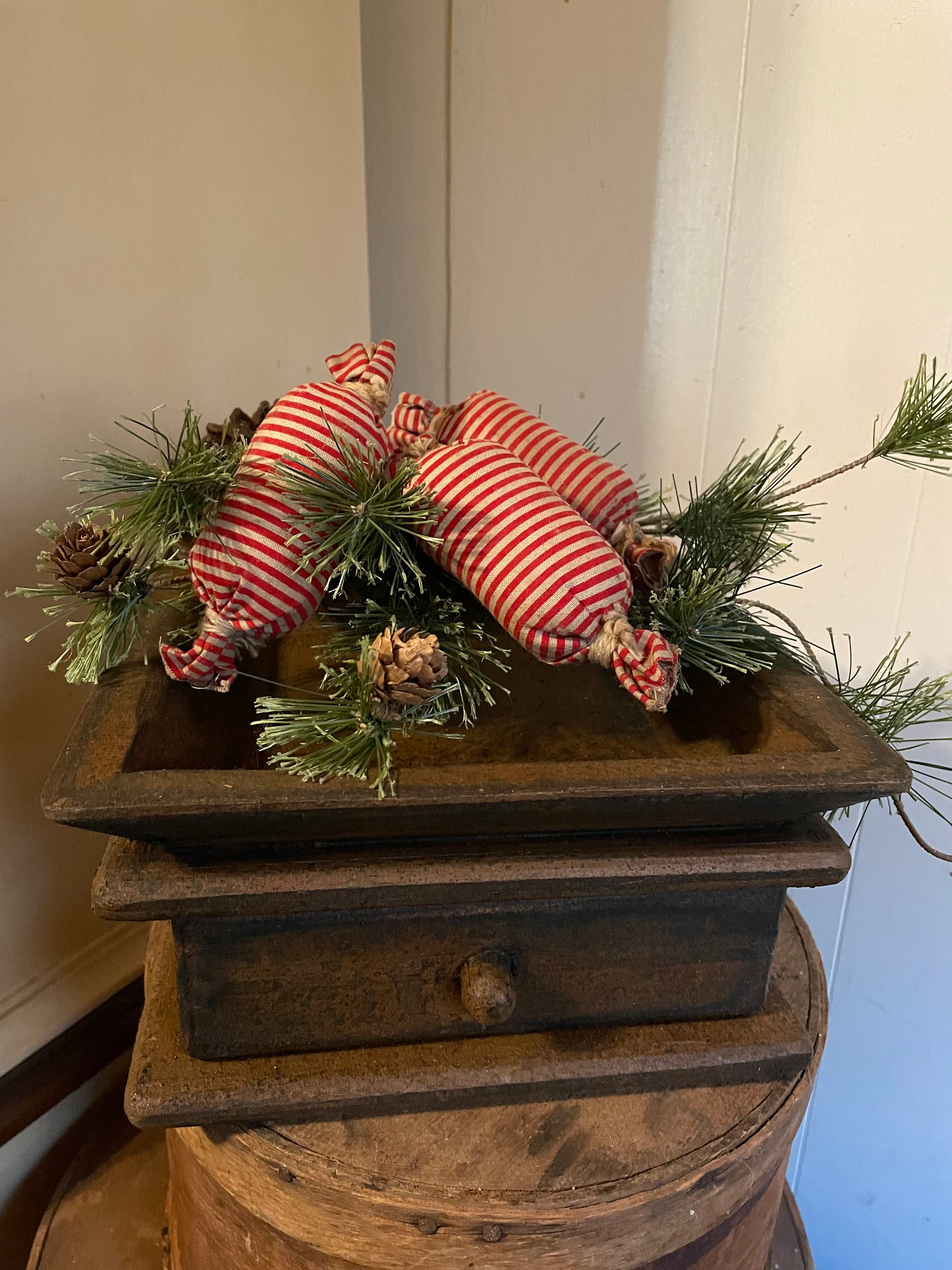 Primitive Wooden Tray with Drawer 8x8x4 Mustard Over Black