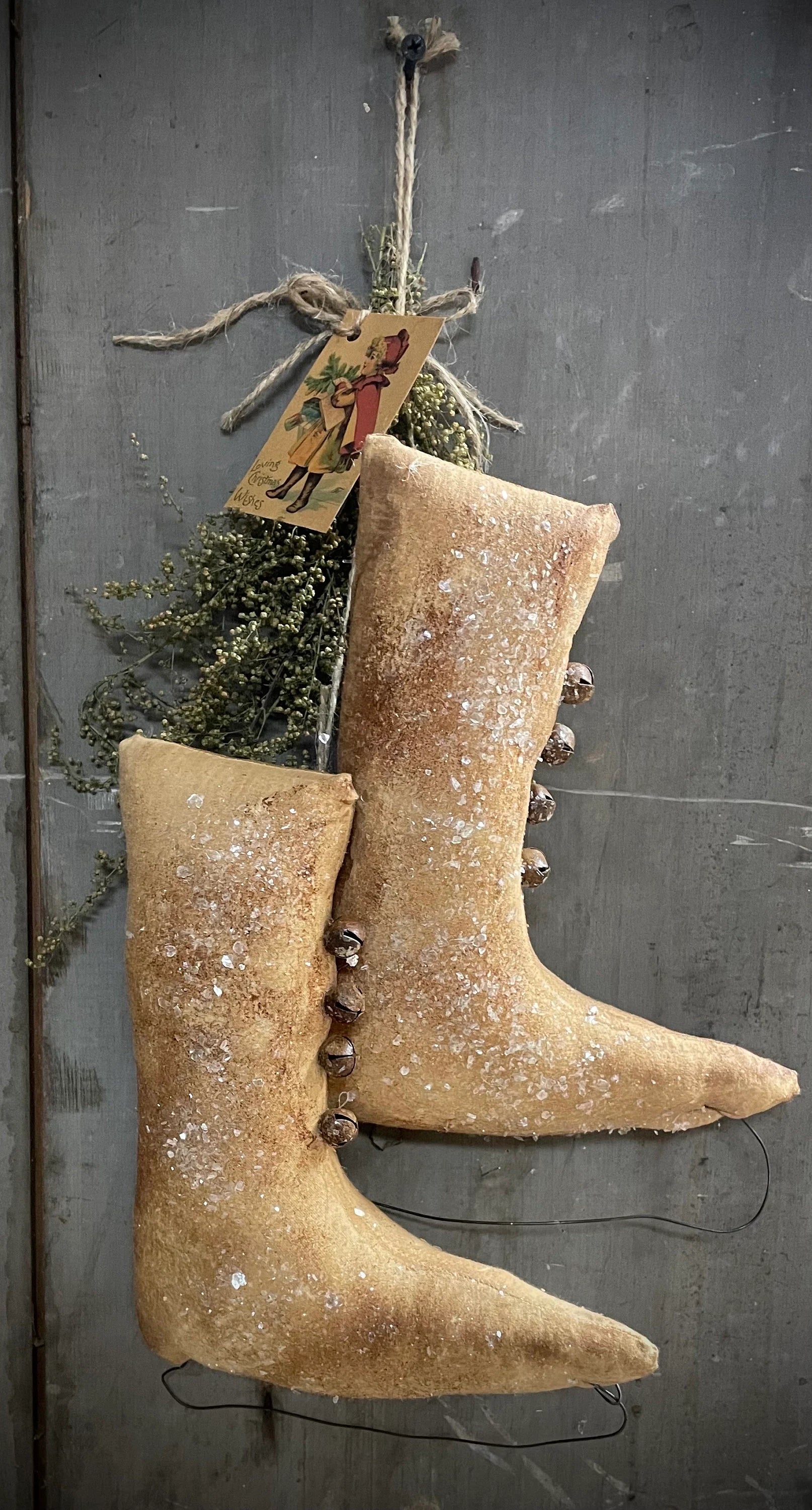 Primitive Christmas Winter Ice Skate Hanger 10x8