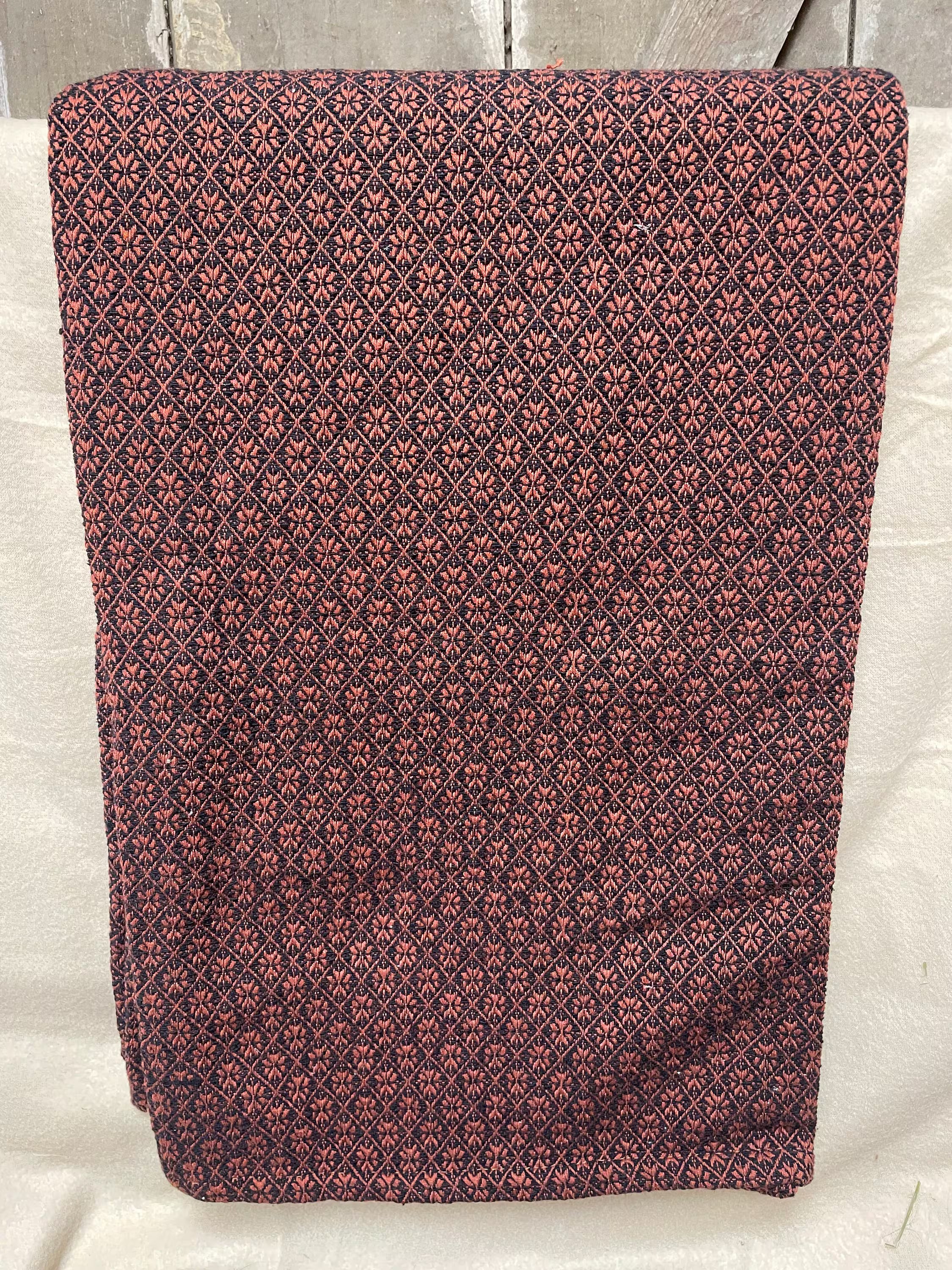 Primitive Coverlet 34 Inch Table Square Black/Red