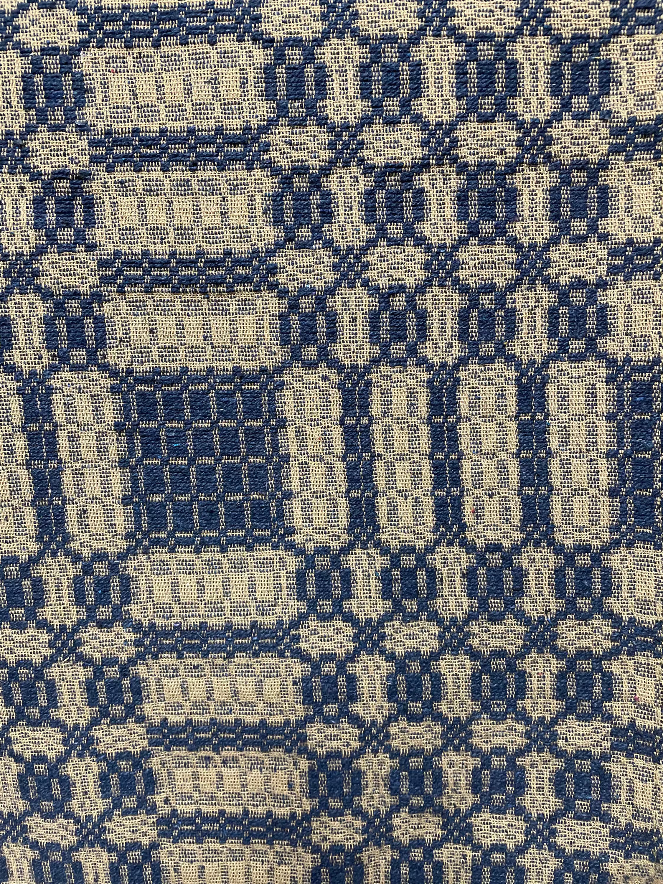 Primitive Coverlet 32 Inch Short Table Runner Blue/Tan
