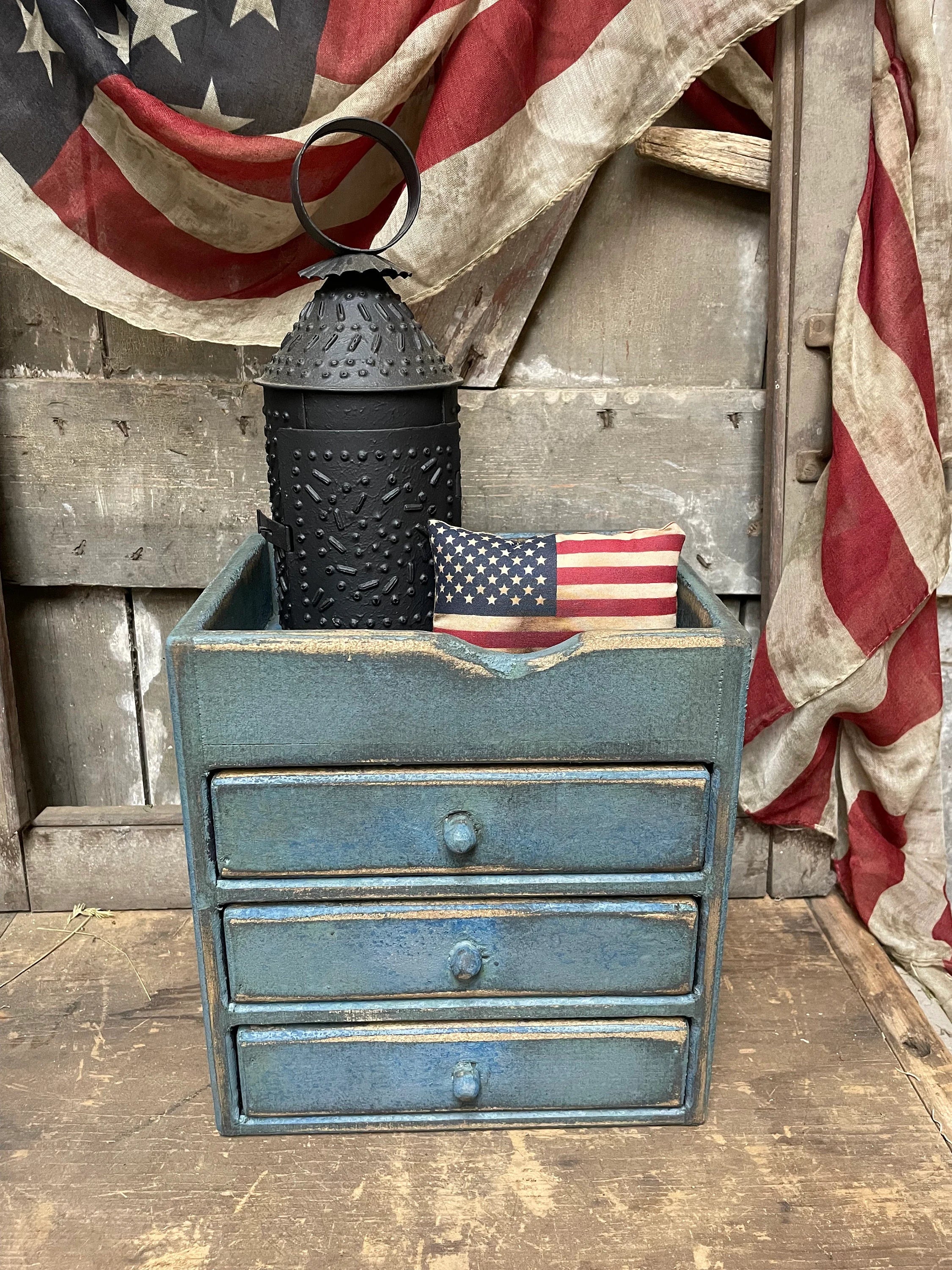 Primitive Wooden Three Drawer Cubby 11x10x8 Country Blue