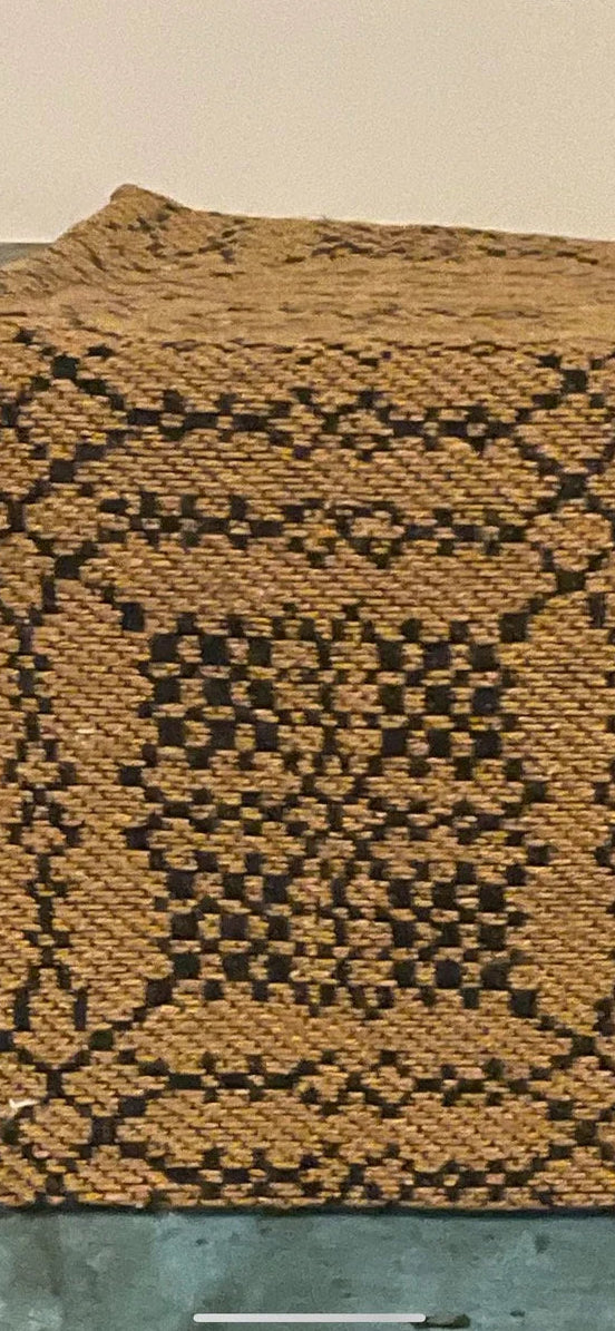 Primitive Coverlet 32 Inch Short Table Runner Mustard/Black