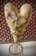 Primitive Valentines Heart On Old Rusty Spring White 10x5