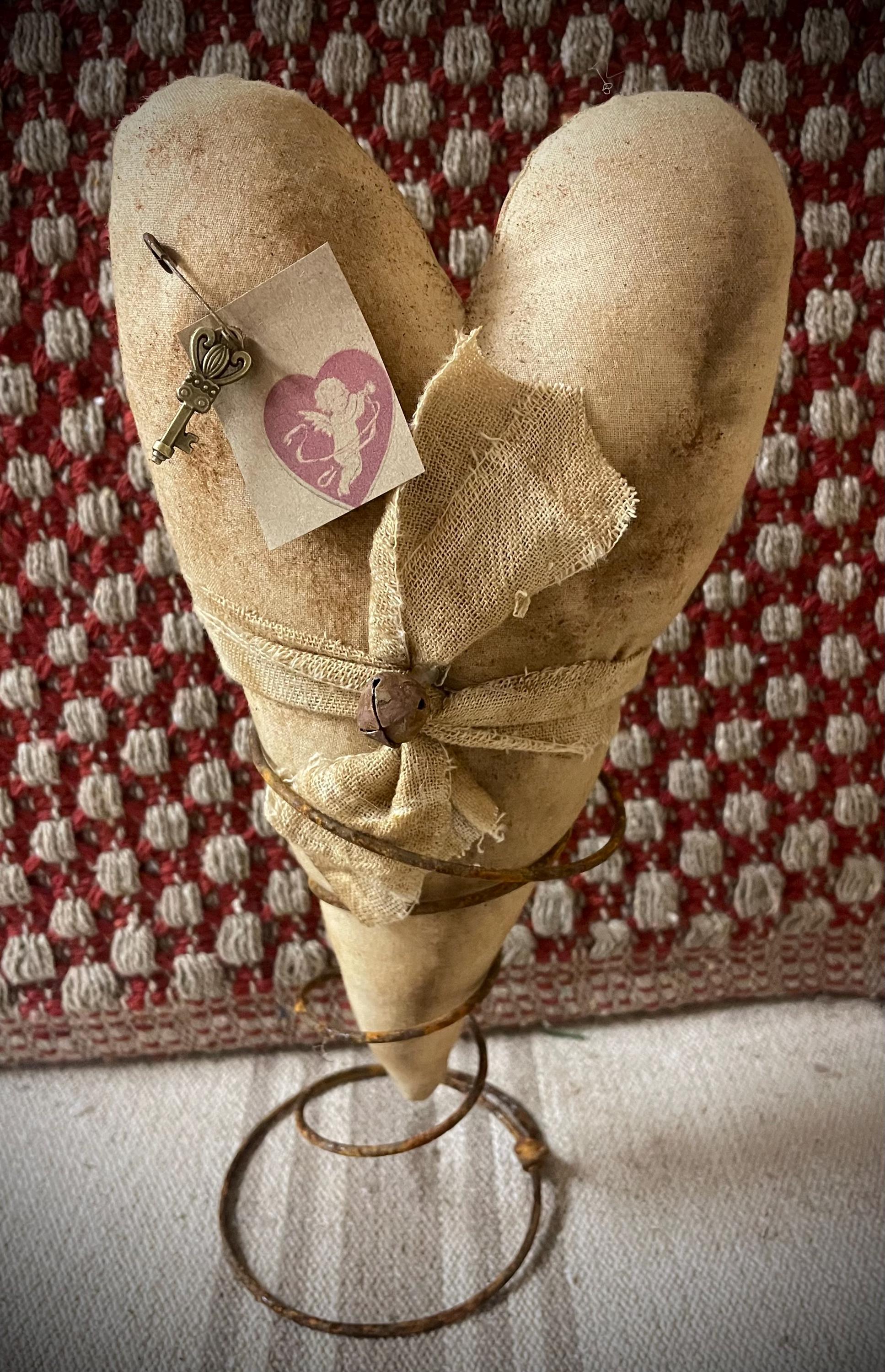 Primitive Valentines Heart On Old Rusty Spring White 10x5