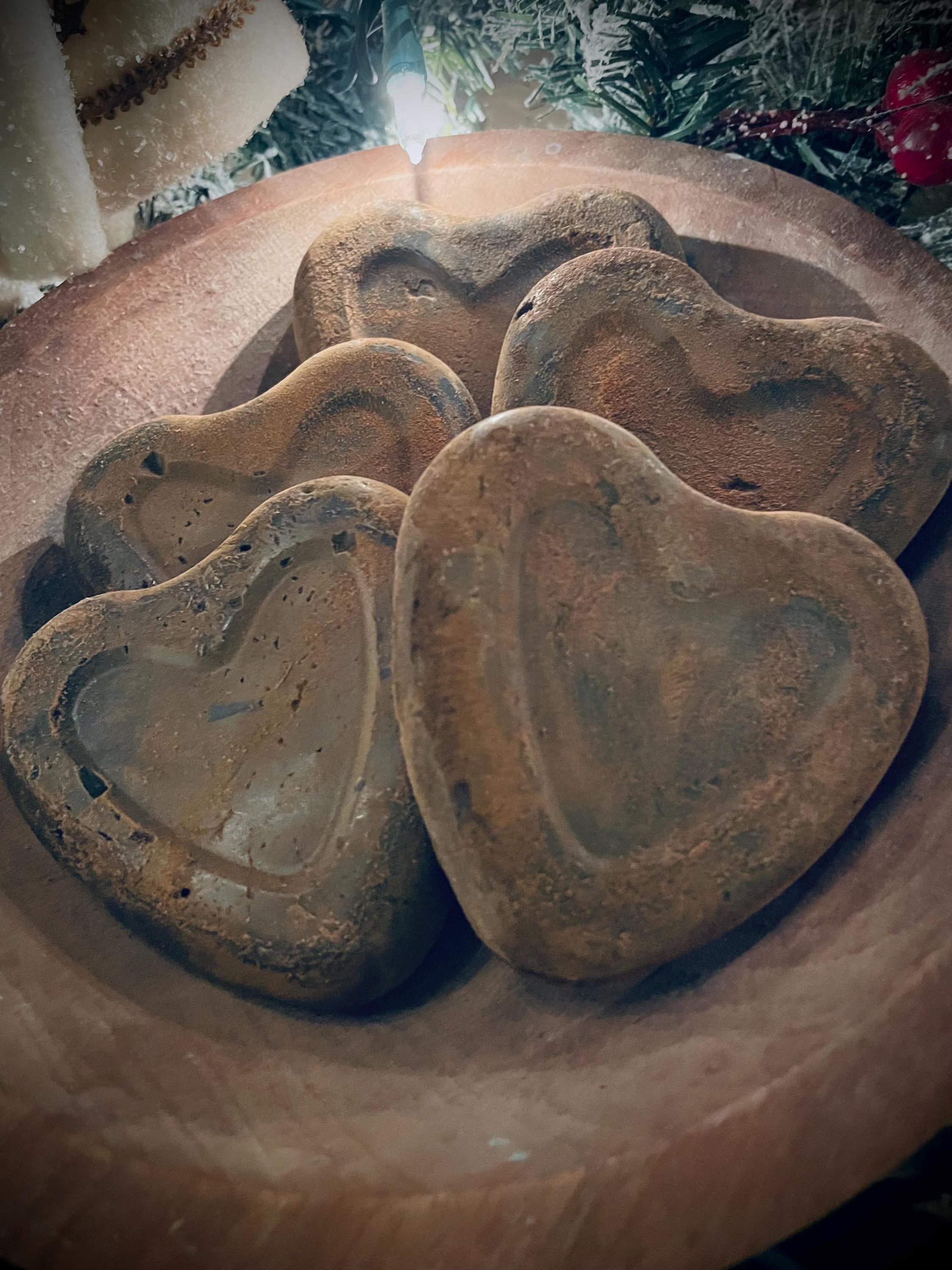 5 Primitive Valentines Blackened Wax Heart Bowl Fillers 3x3