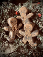 Set of 6 Primitive Christmas Blackened Wax Gingerbread Men and Houses Free Standing