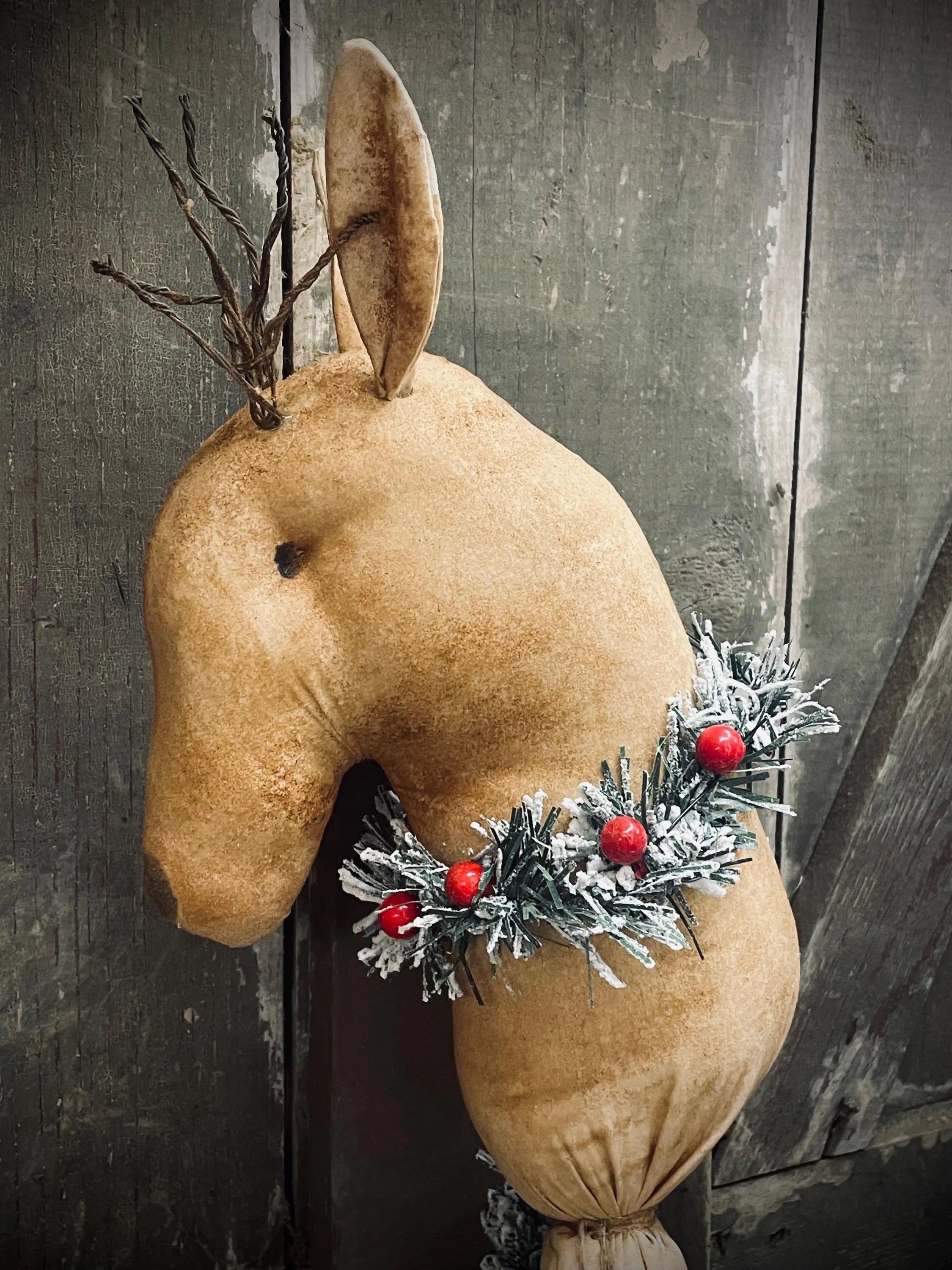 20 Inch Primitive Grungy Christmas Reindeer Poke